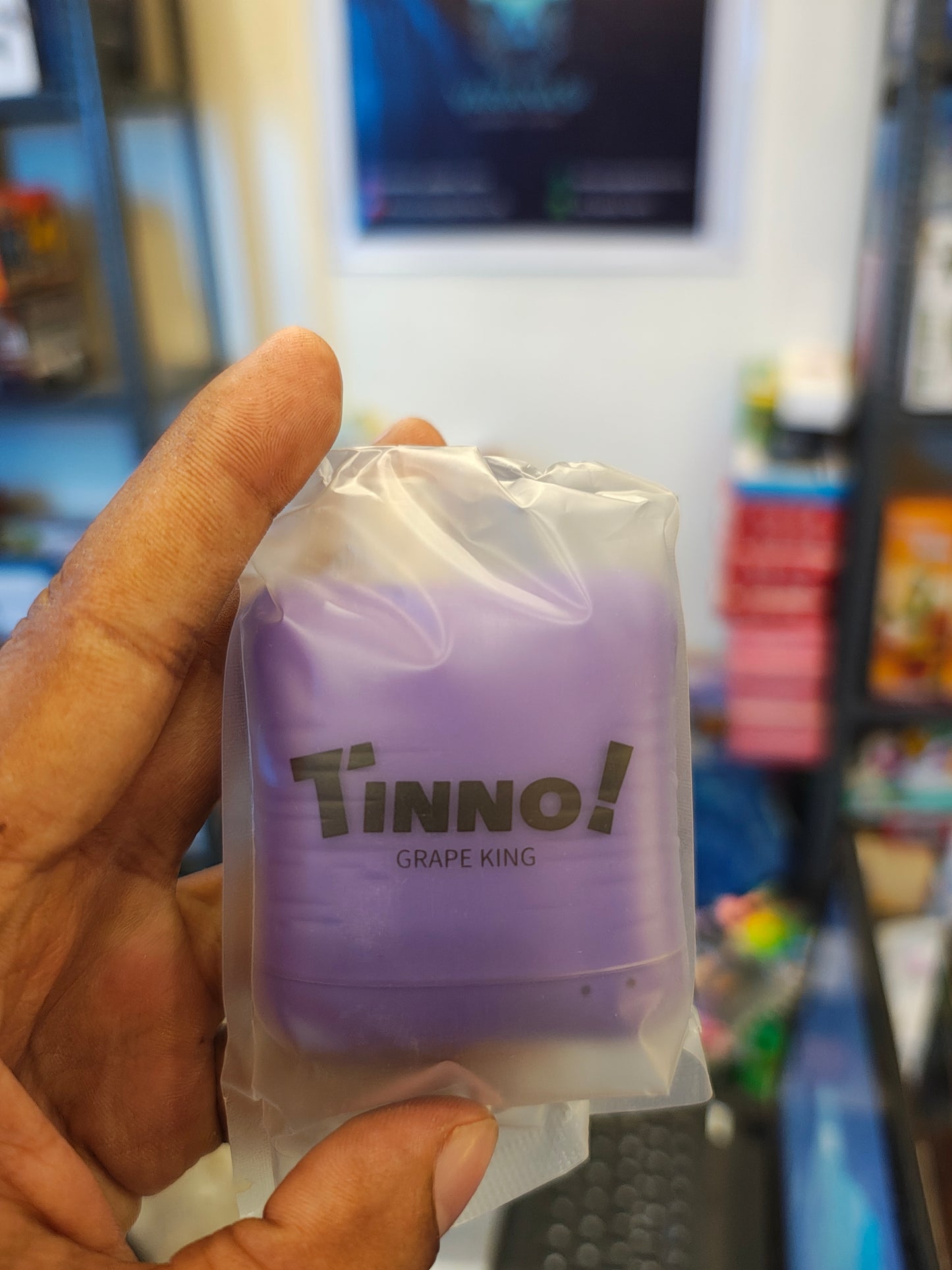 Tinni 9500 vape (GRAPE KING) FLAVOUR