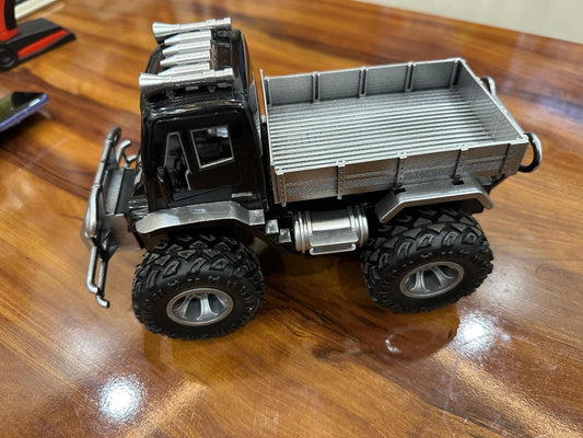 RC CARGO TRUCK