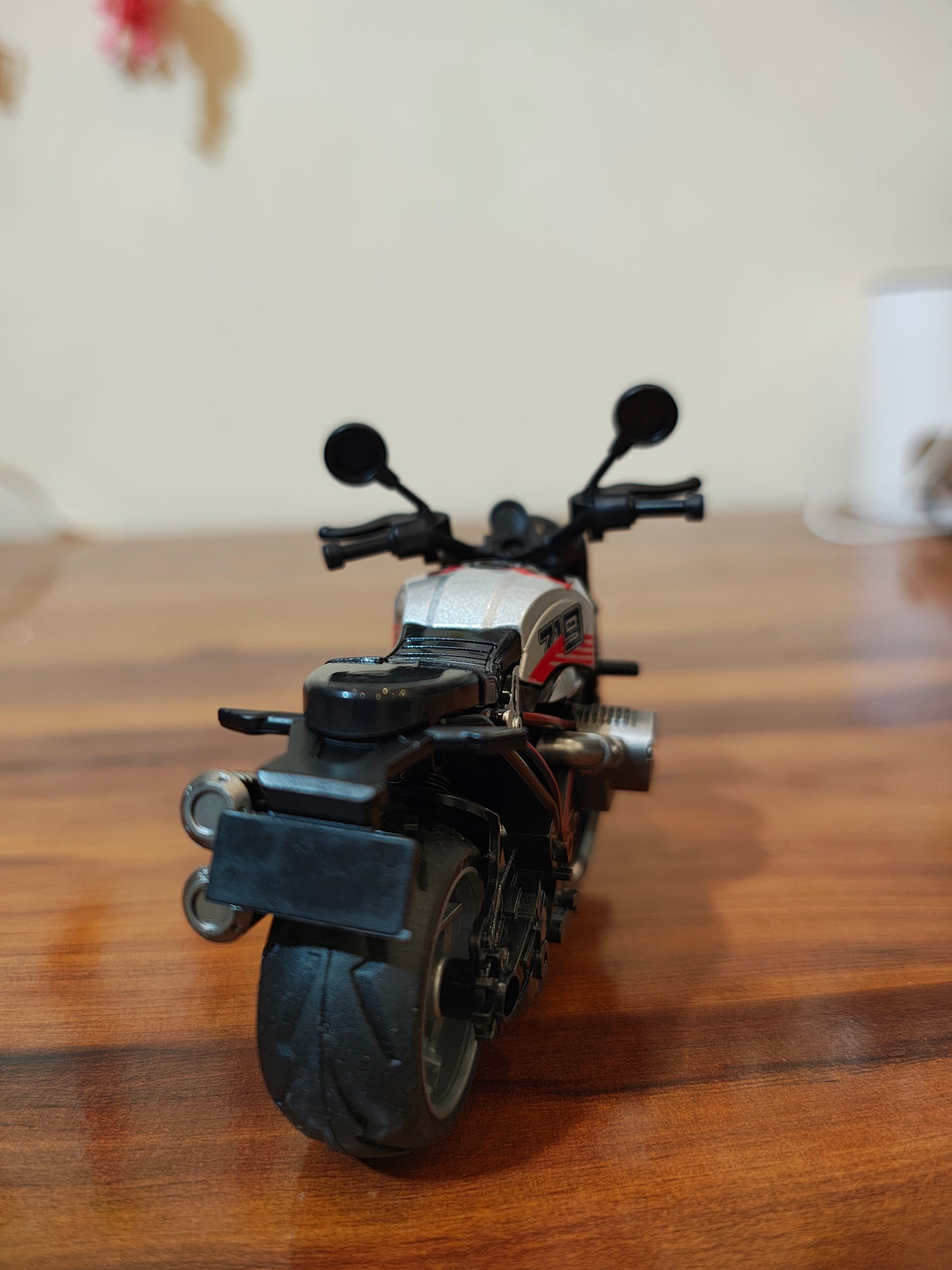 HARLEY DAVIDSON