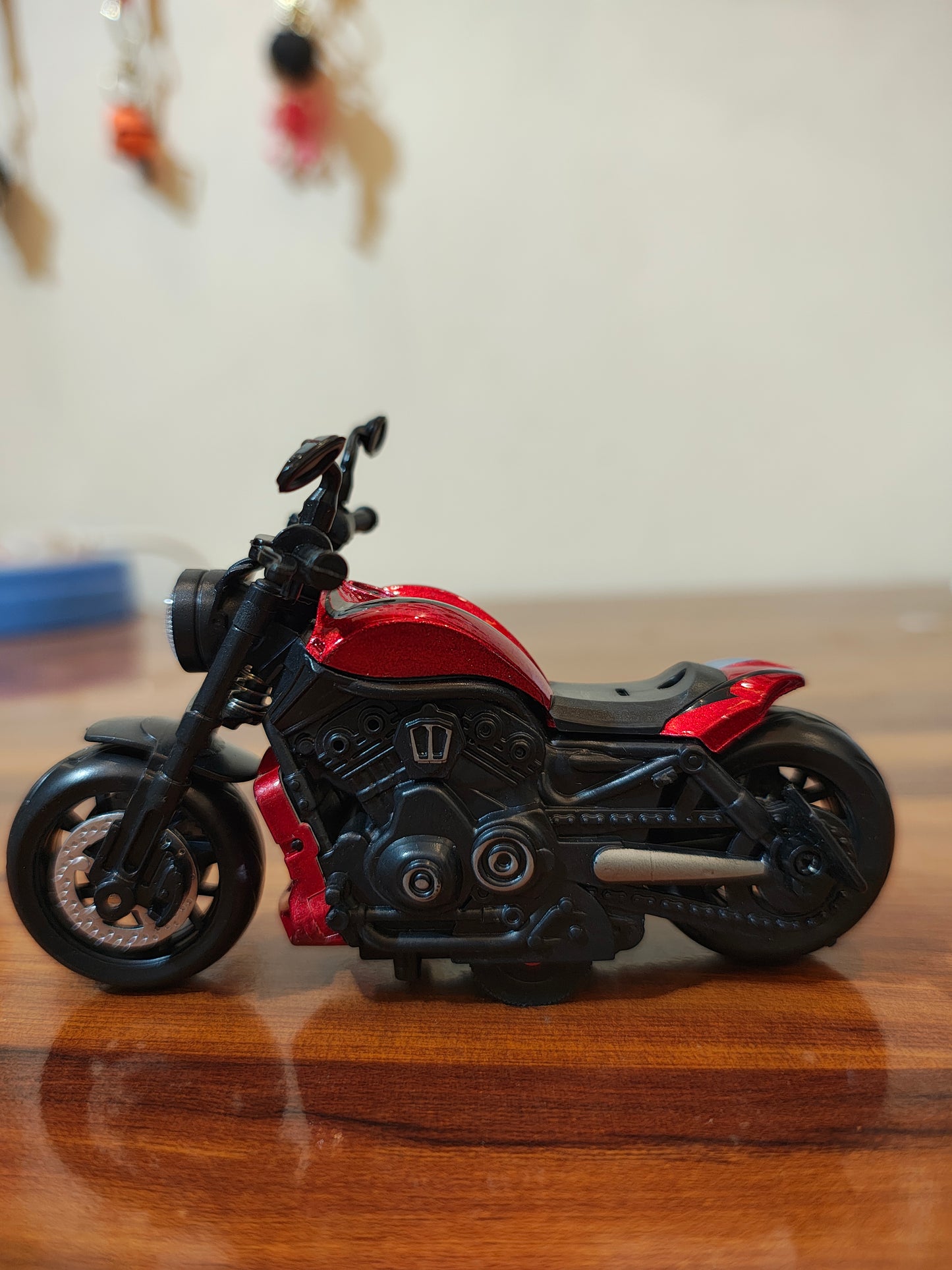 HARLEY DAVIDSON 1:28 SCALE LIGHT & MUSIC