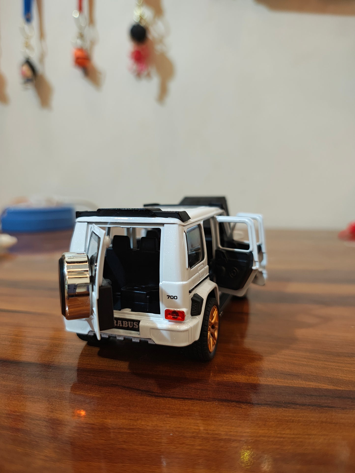 BARBUS 700