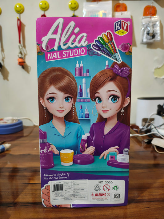 ALIA FASHION DOLL