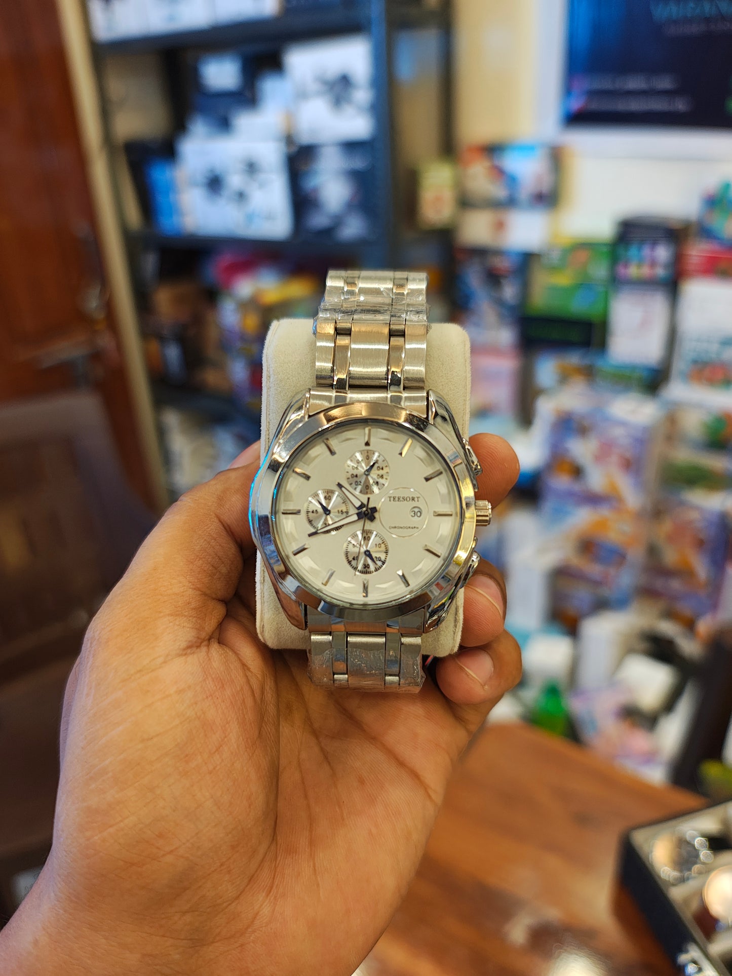 Tessort men's metal watch